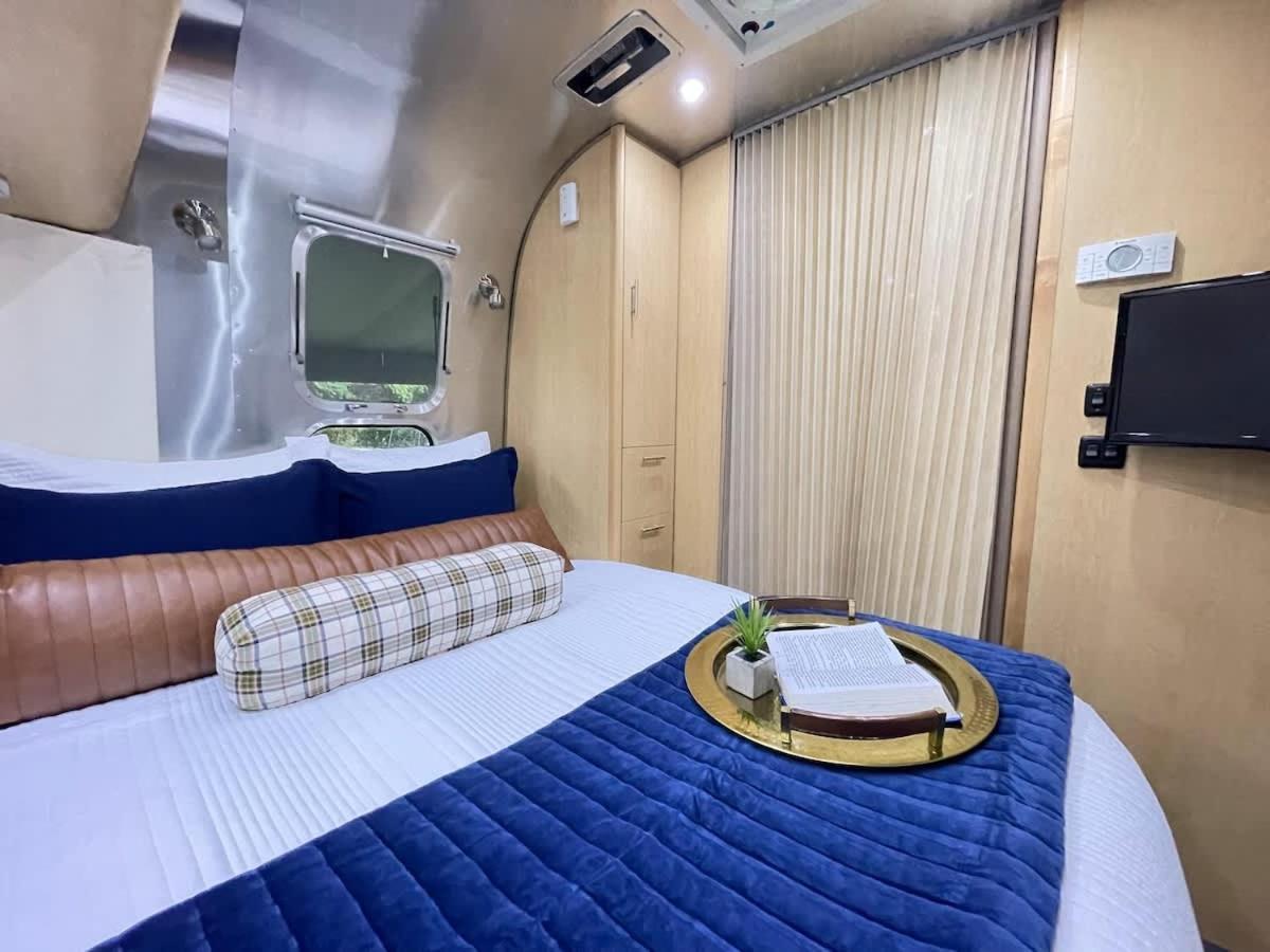 Limited Edition Airstream Midway Downtown &